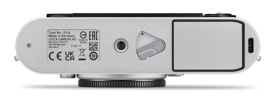 Leica M11-P Bottom